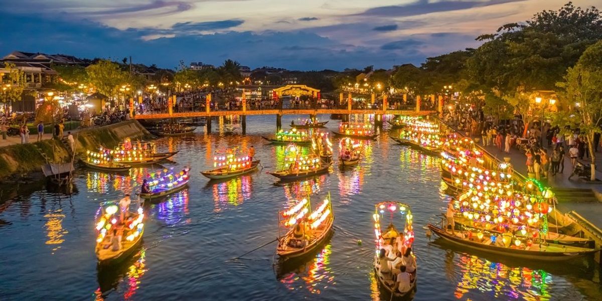 Hoi An városa, az UNESCO világörökség része, az egyik legnépszerűbb úti cél Vietnamban
