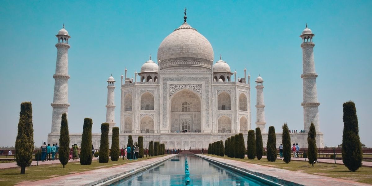 Tádž Mahal je opäť otvorený