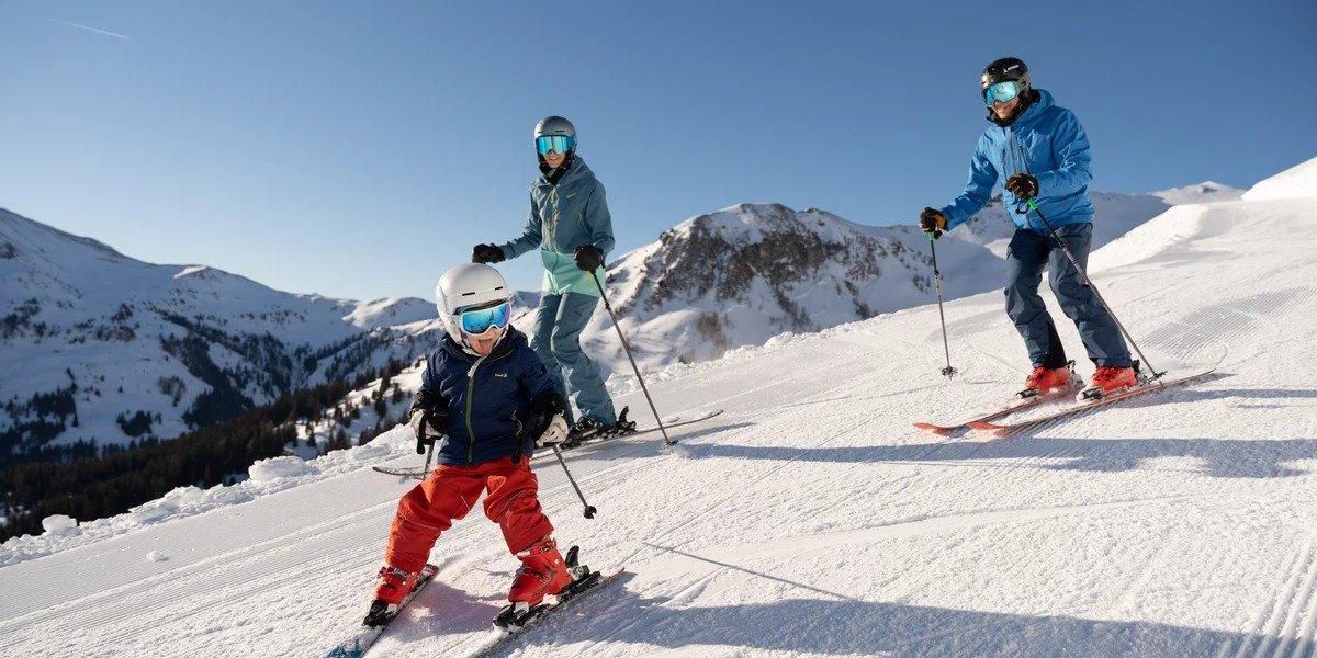 Päť rakúskych regiónov pre vašu rodinnú lyžovačku