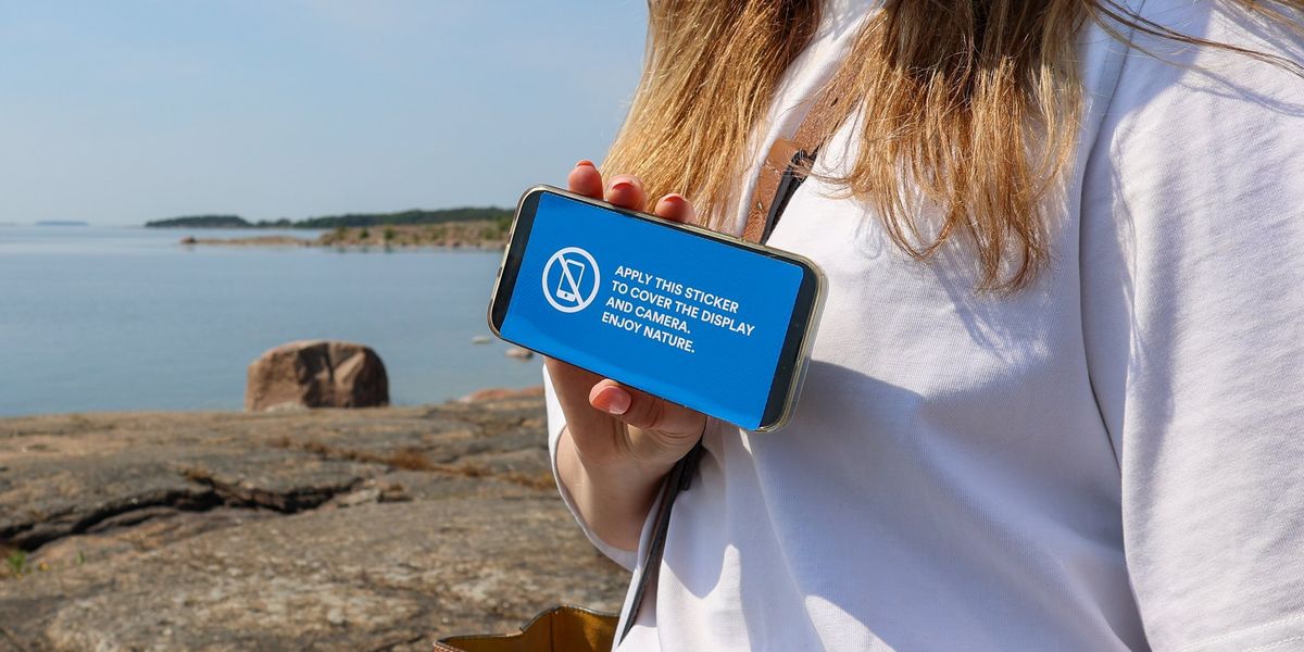 Fíni nás vábia na ostrov bez mobilov