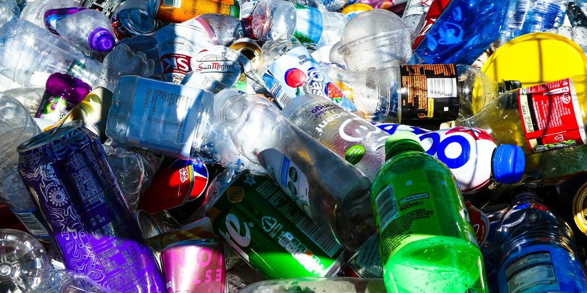 Správna recyklácia plastov – ako chápať rôzne symboly a kategórie na obaloch