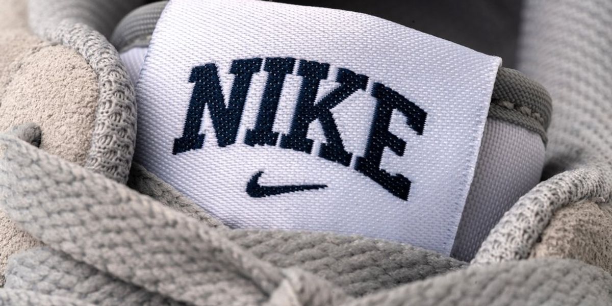 Nike logó