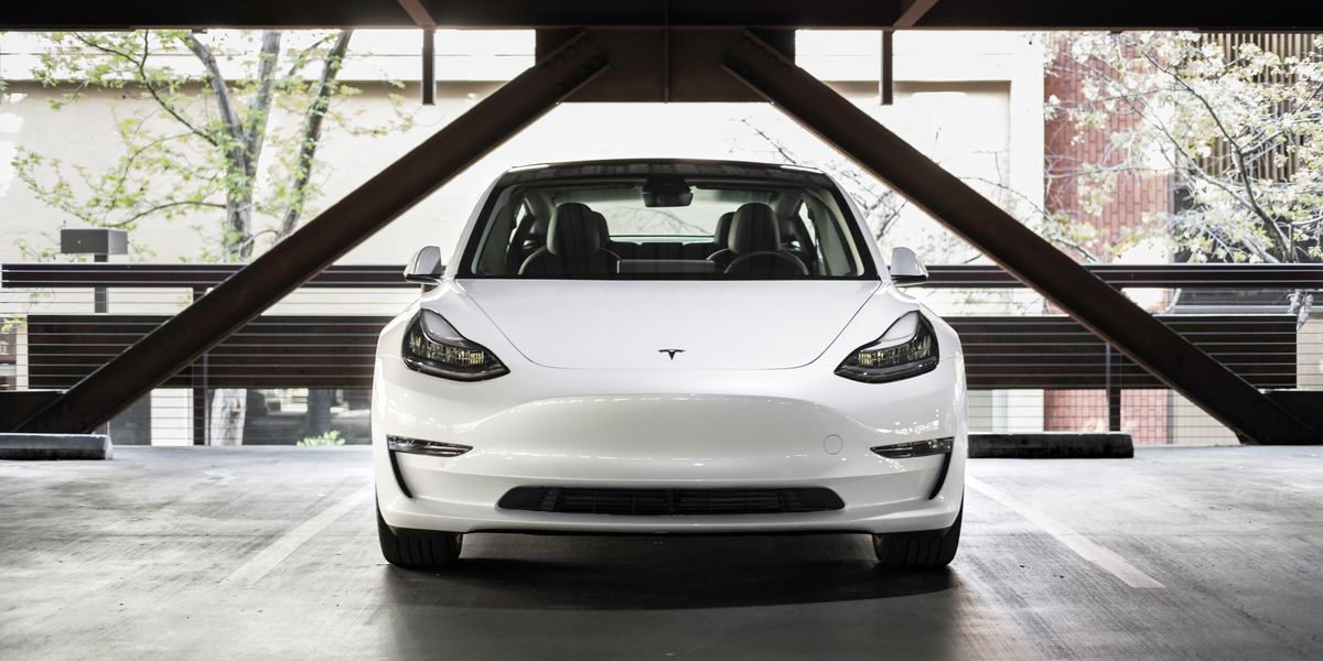 Megváltoztak a Tesla árai – így  alakul a villanyautó-piac