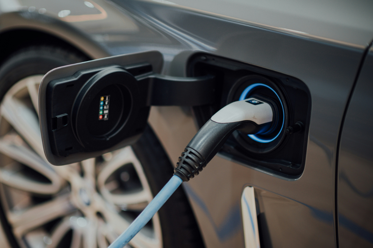 Čo sa stane, keď sa batéria vášho elektromobilu úplne vybije