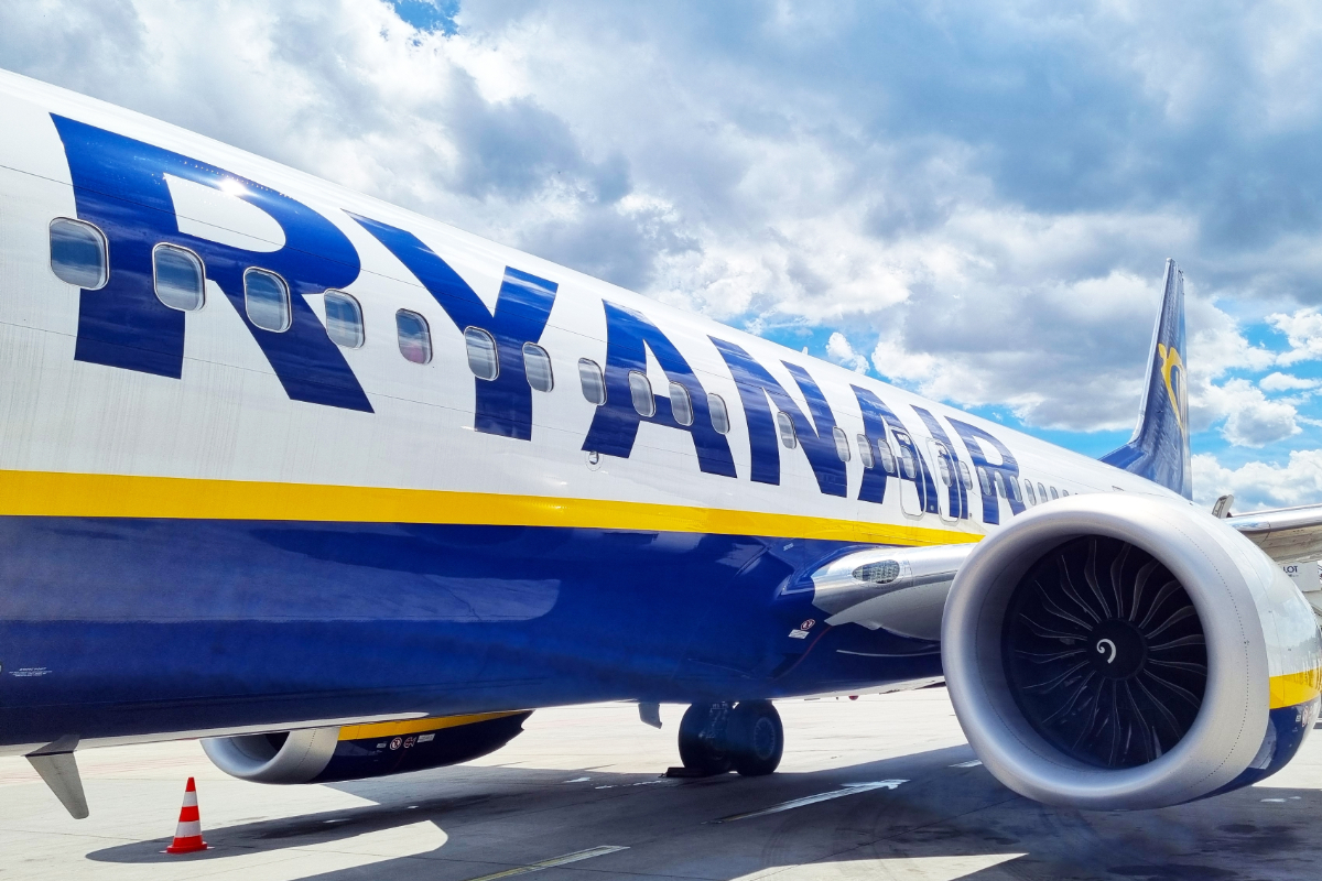 Ryanair varuje: Za rovnaké letenky môžu cestovky online pýtať výrazne viac