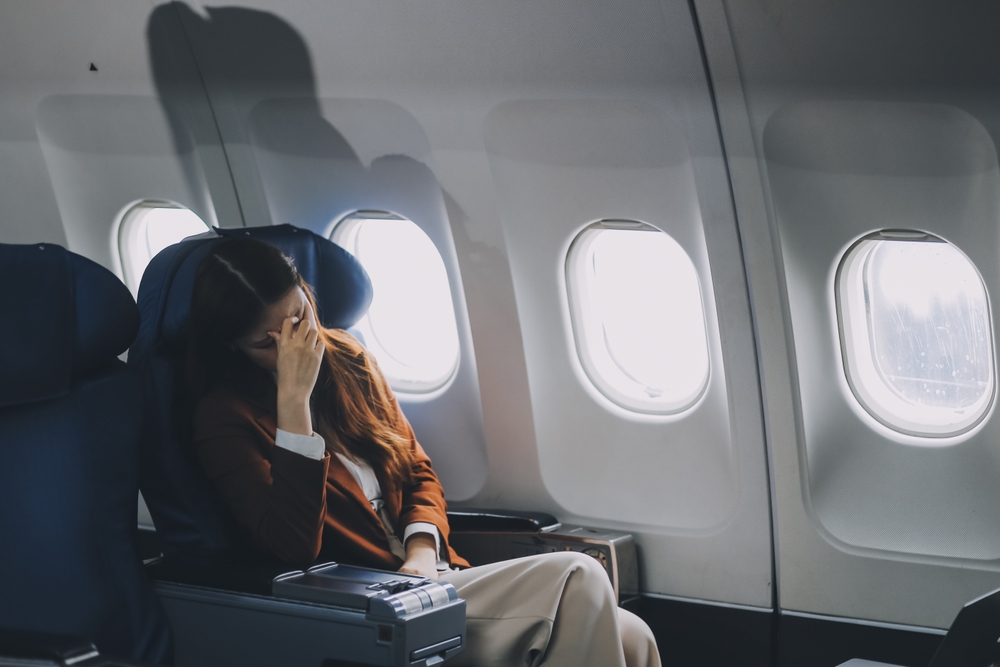 Émelyítő látvány fogadja a pilóta turbulenciába kerüléskor – videó!