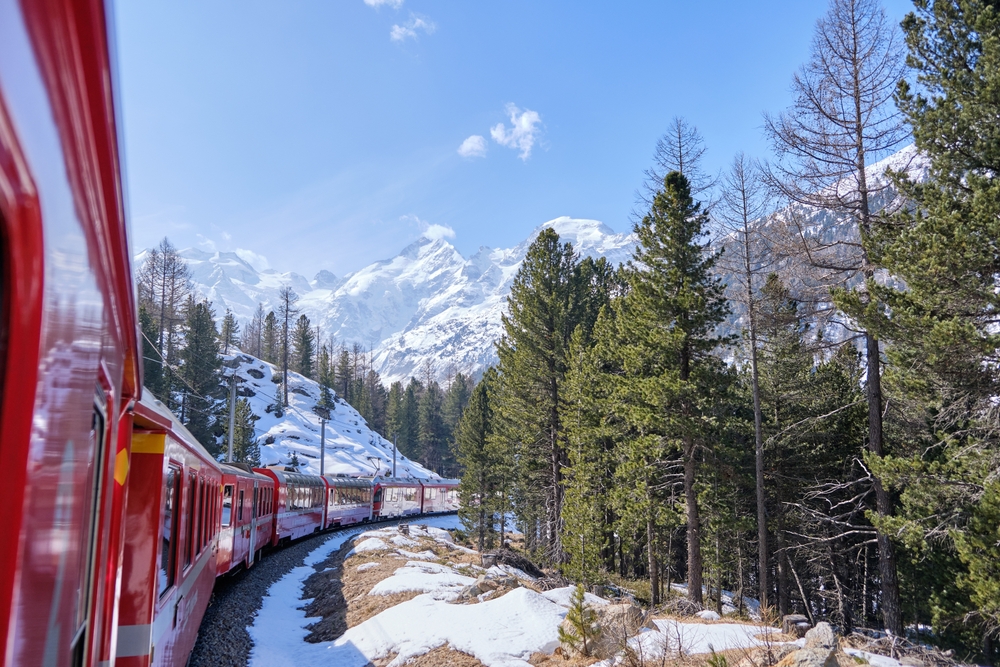 Februárban újra útnak indul Londonból a népszerű alpesi sívonat
