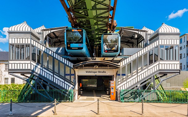 Allard One, Shutterstock