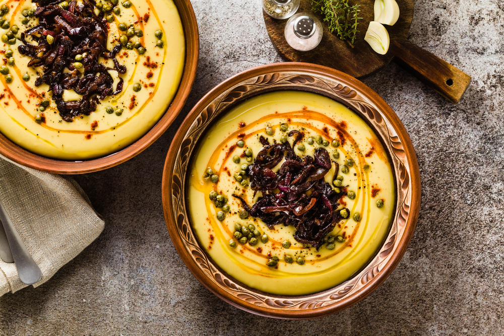 Krémes és ellenállhatatlan: így készül a görög sárgaborsópüré, a fava