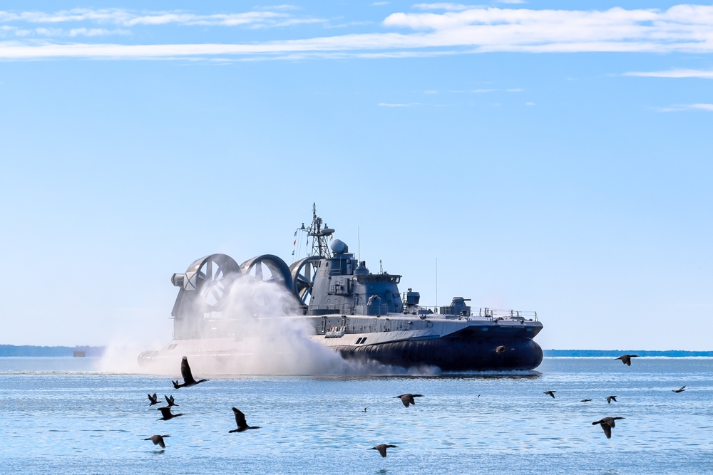 Kedysi zázrak techniky, dnes zabudnutý dopravný prostriedok: kam sa podeli vznášadlá?