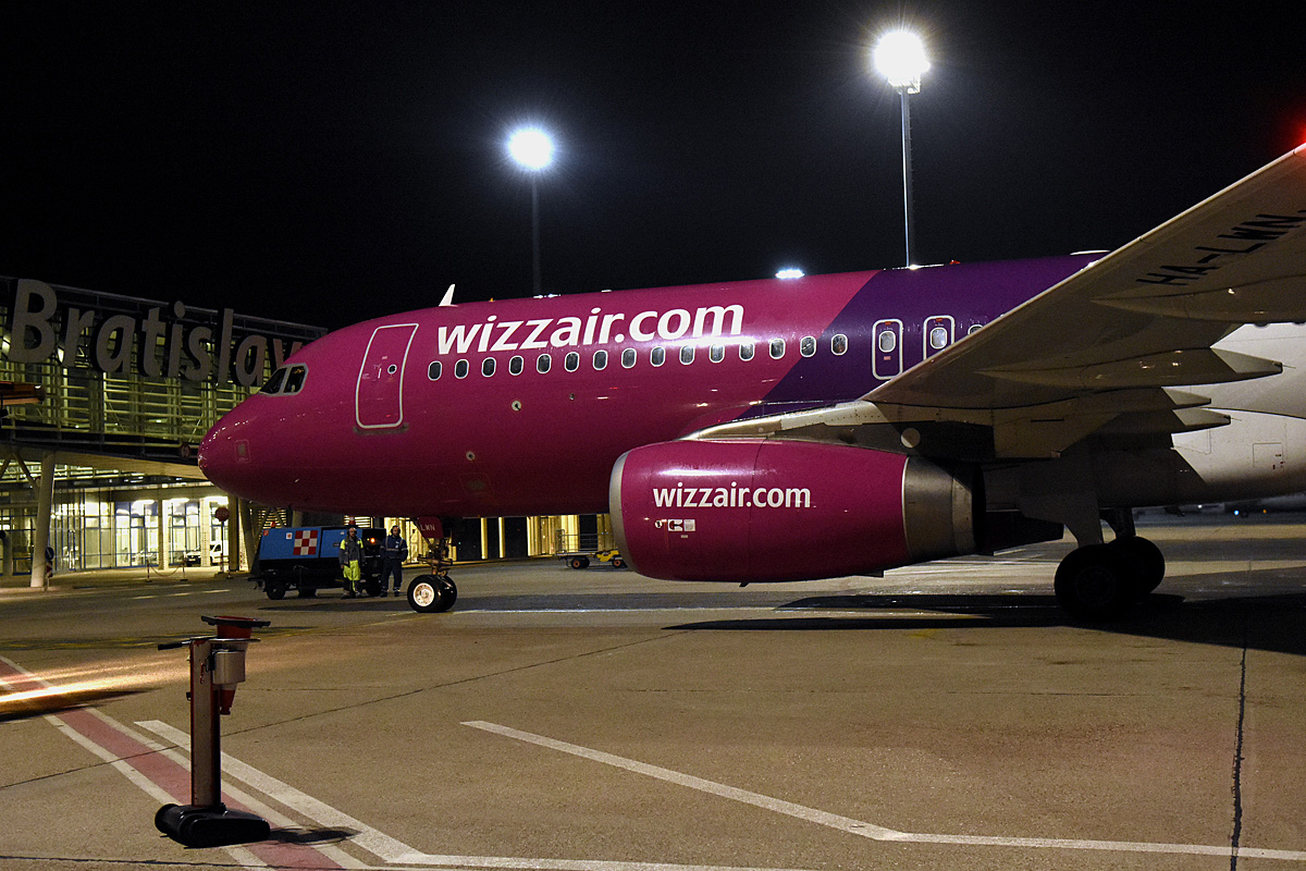 Z Bratislavy priamo letecky už aj do Berlína a Dortmundu