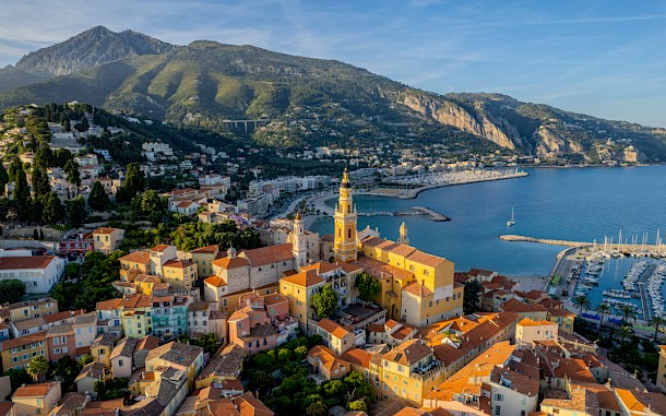 DroneTop / Shutterstock