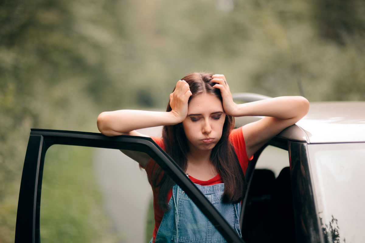 Kinetóza v aute: ako poraziť cestovateľskú nevoľnosť