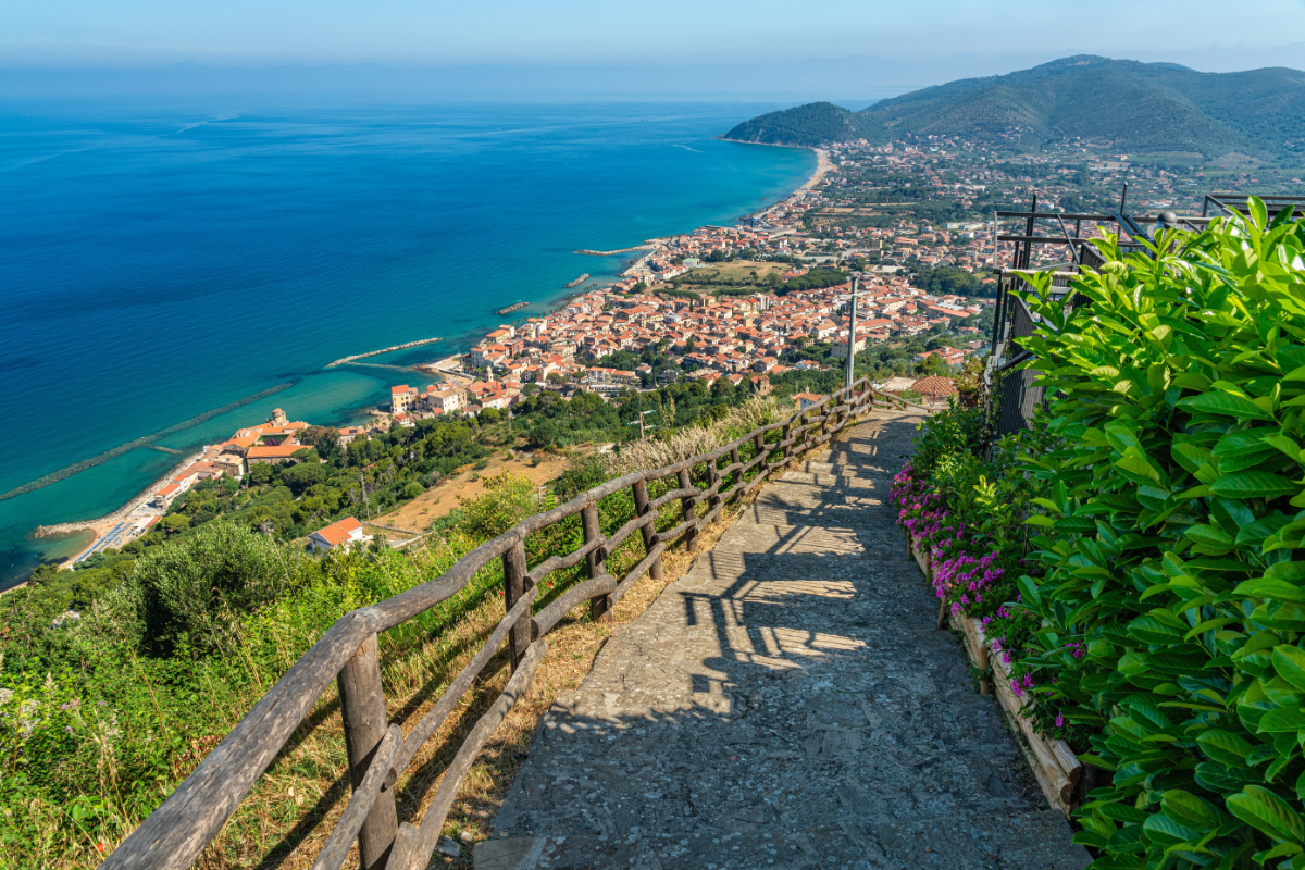 Túlzsúfolt az Amalfi-part? Fedezd fel helyette ezt a közeli régiót