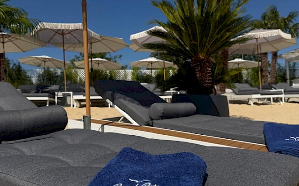 Facebook Beach Bar Zelená voda