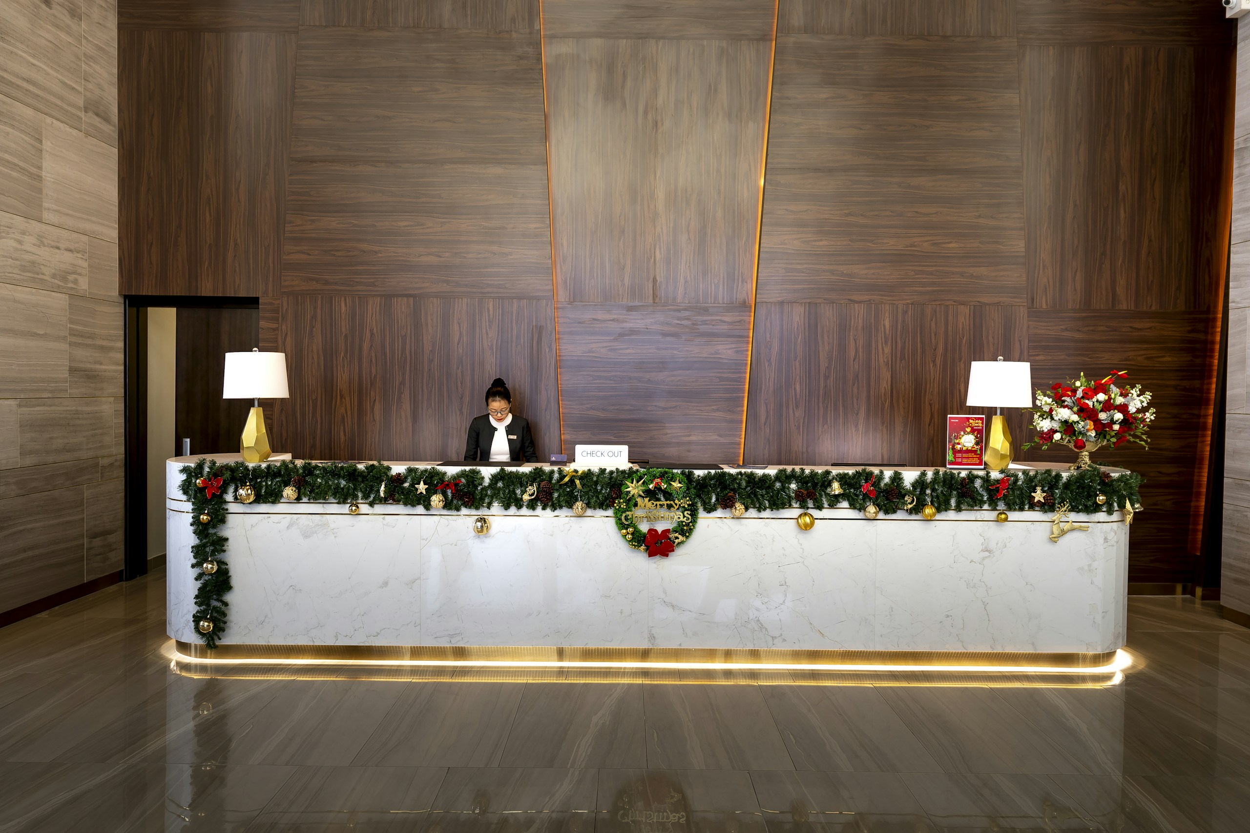 A kérdés, amit soha ne tegyél fel egy szállodai recepciósnak