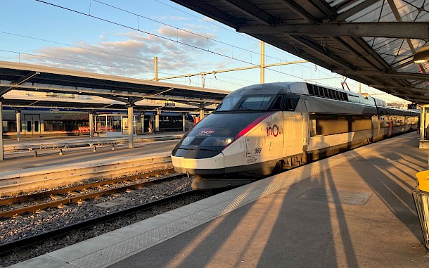 &copy; Jon Worth / #CrossBorderRail