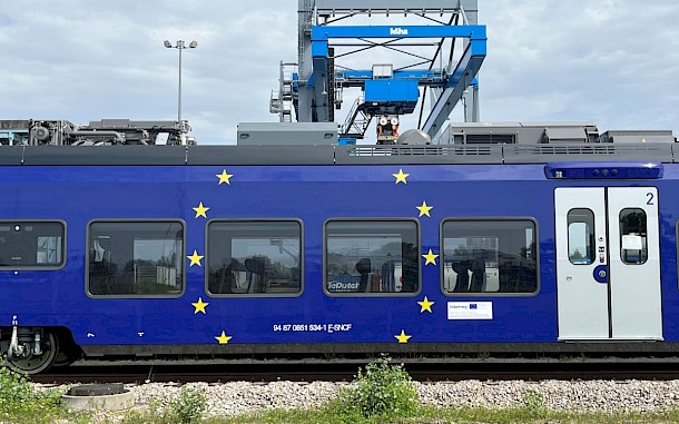 &copy; Jon Worth / #CrossBorderRail