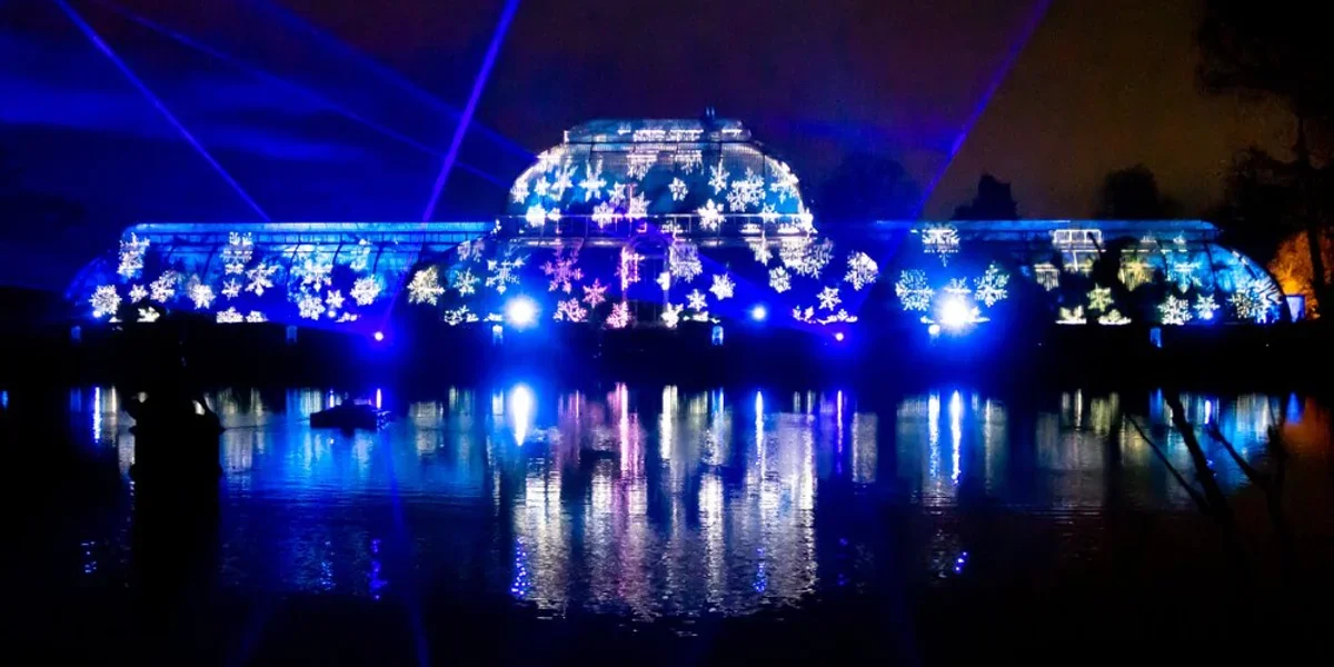 5 nevšedných vianočných inštalácií, ktoré sa oplatí navštíviť