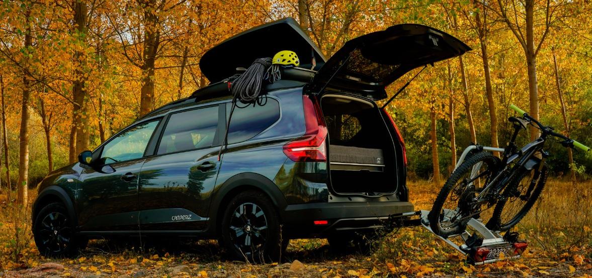 Minek kisbusz, ha a Dacia Joggerrel is lehet kempingezni?