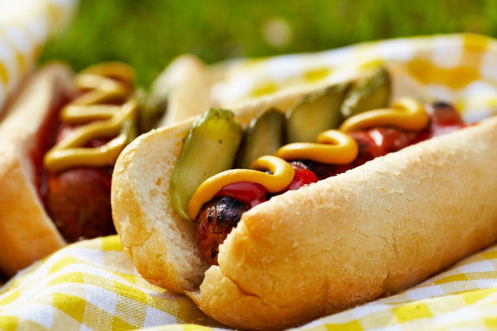 Így edd a forrókutyát - variációk Napkelettől Napnyugatig