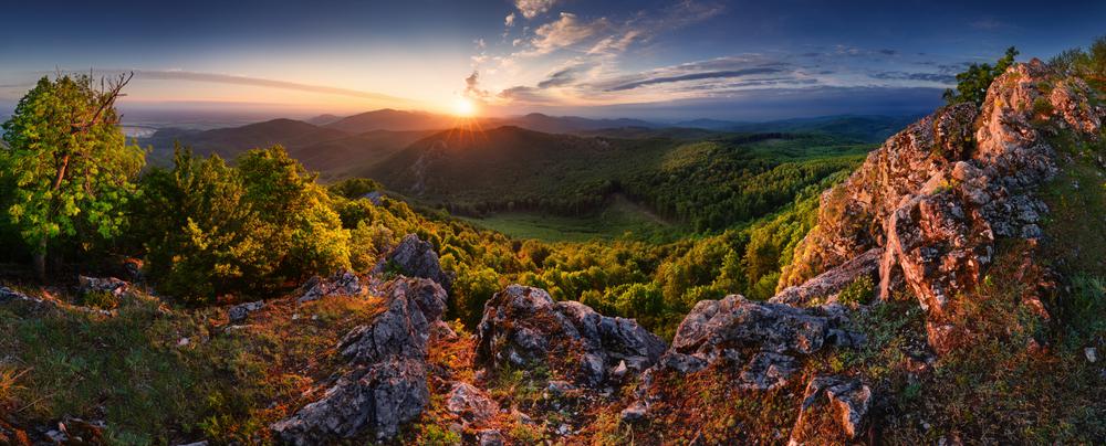 Sziklaszirtek birodalma