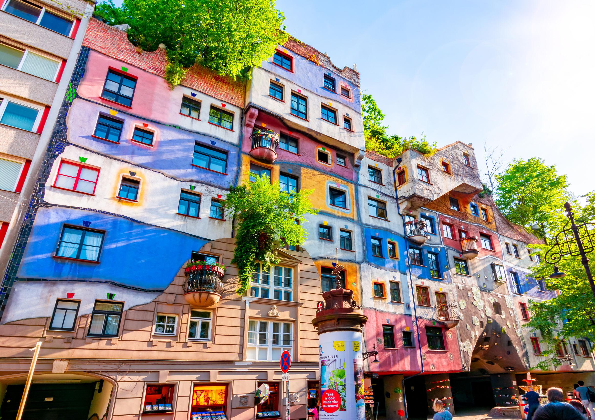 ROZPRÁVKOVÝ SVET HUNDERTWASSEROVHO DOMU