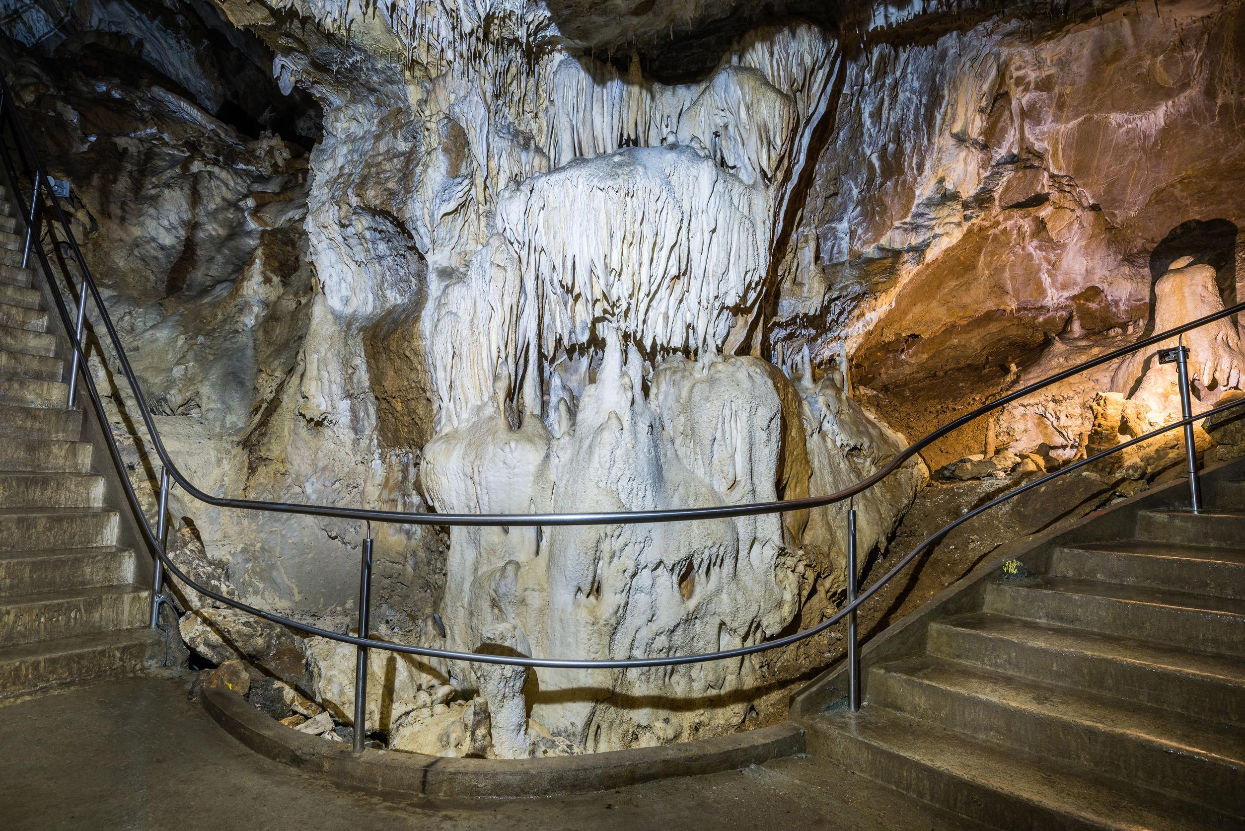 Biely zázrak: Harmanecká jaskyňa